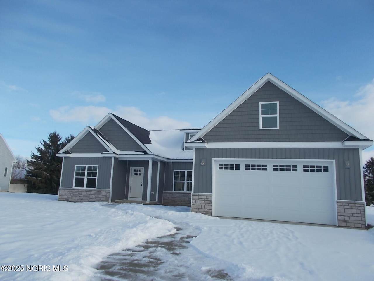 1090 Seneca Drive Drive - Photo 1