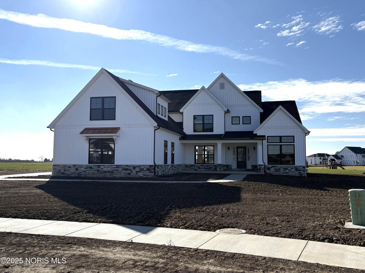 117 Wellington Place - Photo 1