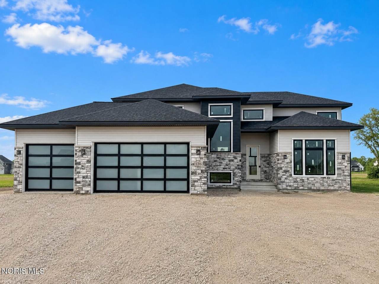 126 Wellington Place - Photo 1