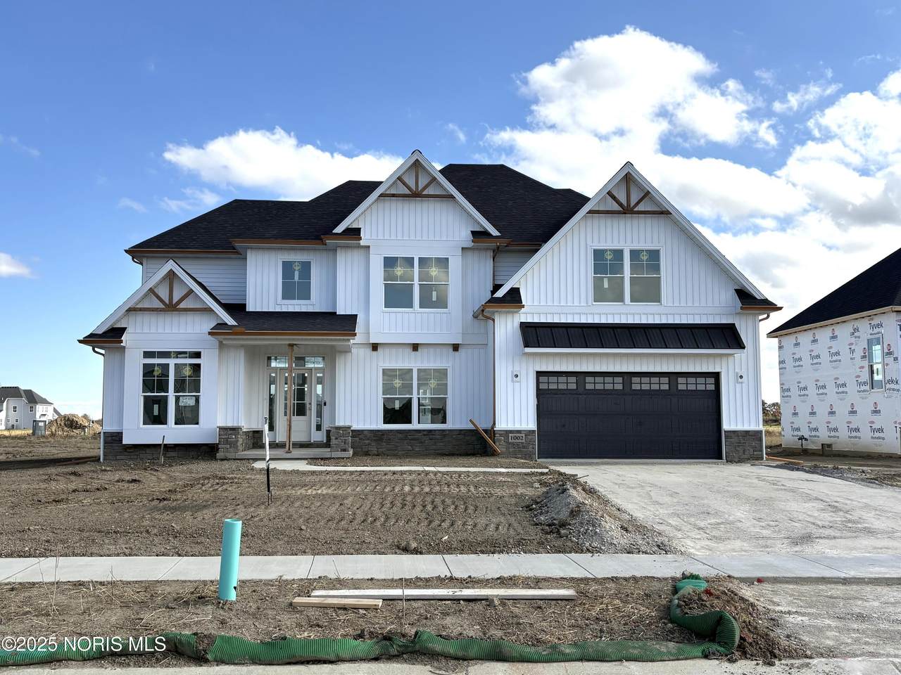 1002 Ellesmere Drive - Photo 1