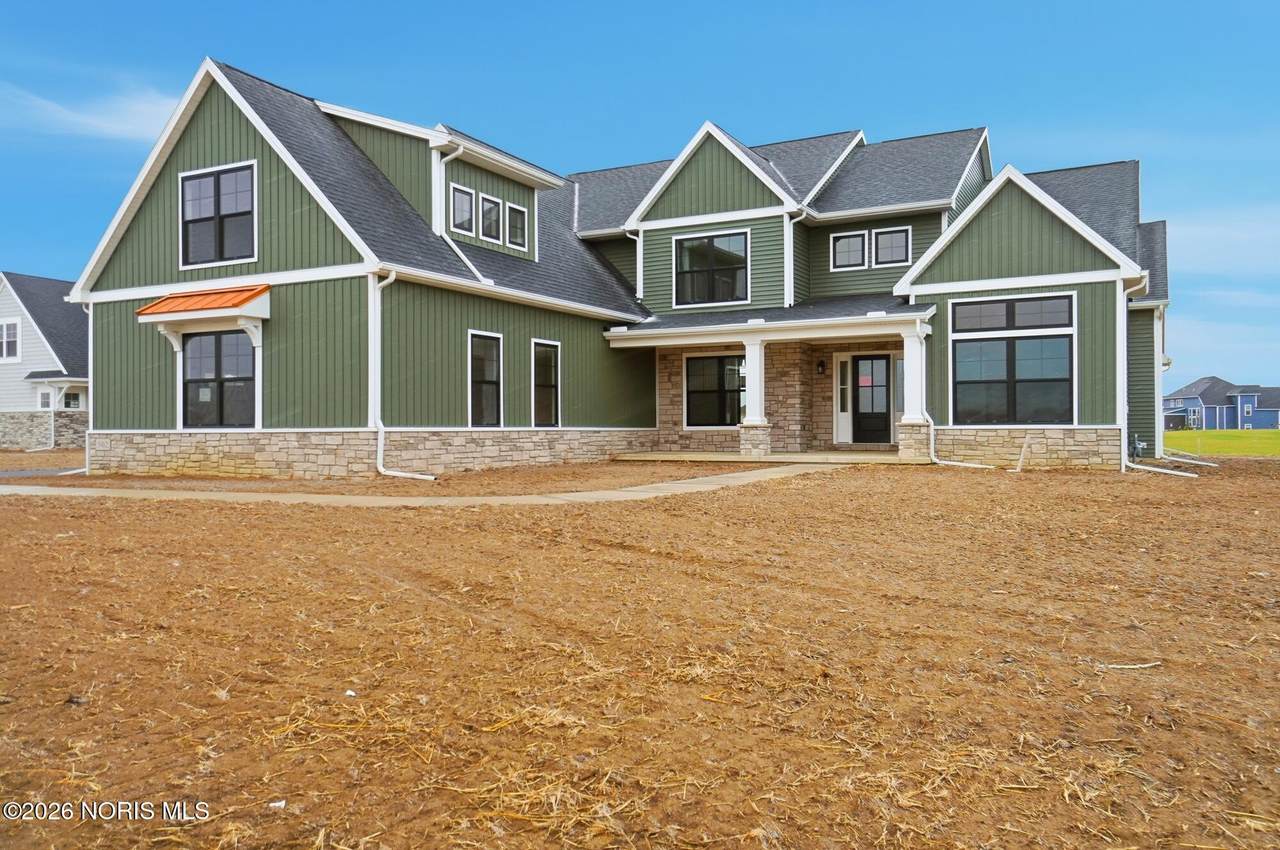 502 Cathedral Court - Photo 1