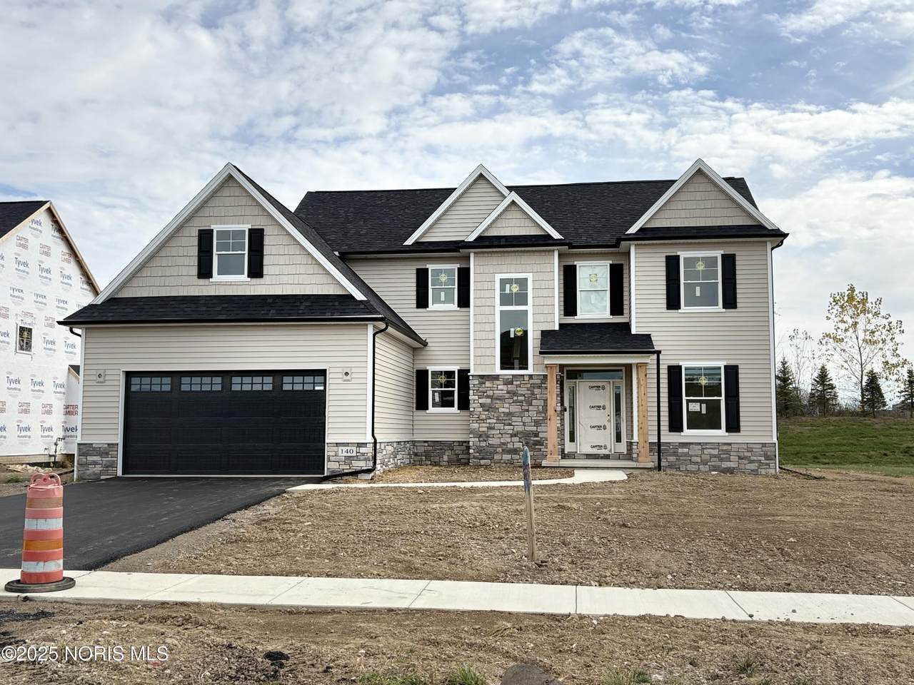 140 Barton Creek Drive - Photo 1