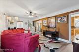 1942 Wellesley Drive - Photo 10