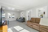 820 Selby Street - Photo 11