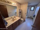 1703 Glenross Boulevard - Photo 8