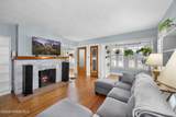 2752 Medford Drive - Photo 6