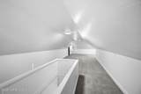 1023 Hawk Street - Photo 23
