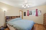 2869 Shoreland Avenue - Photo 22