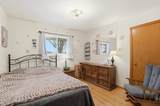 2869 Shoreland Avenue - Photo 29