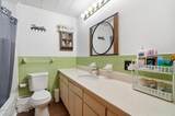 2869 Shoreland Avenue - Photo 32