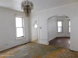 924 Blum Street - Photo 6