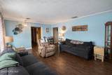 742 Perry Street - Photo 17