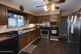 742 Perry Street - Photo 21