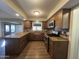905 Corwin Street - Photo 15