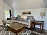 2470 Indianola Avenue - Photo 32