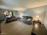 2533 Foxfire Lane - Photo 9