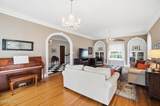 2006 Mount Vernon Avenue - Photo 12