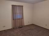 1112 Oakview Drive - Photo 12