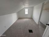 1220 Jackson Avenue - Photo 12