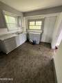 1102 Montrose Avenue - Photo 12