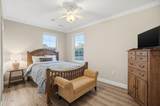 2690 Canterbury Circle - Photo 17