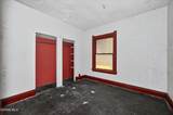 150 Broadway Street - Photo 18