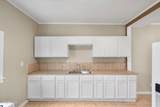 822 Delence Street - Photo 16
