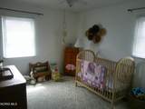 3037 Maeterlinck Avenue - Photo 11