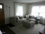 3037 Maeterlinck Avenue - Photo 3
