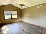 202 Woodcox Street - Photo 17