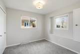 5159 Grosse Point Parkway - Photo 20