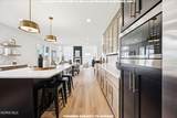980 Stoneleigh Road - Photo 11