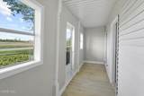 1505 Poe Road - Photo 6