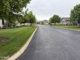 2749a Canterbury Circle - Photo 33