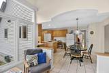 7543 Castle Ridge Road - Photo 20