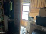 832 Waverly Avenue - Photo 11