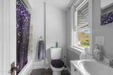933 Searles Road - Photo 16