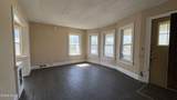 318 Troy Street - Photo 12