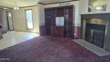128 Bradford Avenue - Photo 3