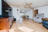 1736 Woodridge - Photo 29