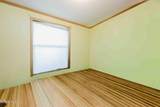 1736 Woodridge - Photo 45
