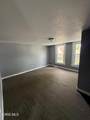 937 Prouty Avenue - Photo 8