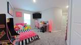 1038 Stoneleigh Road - Photo 61