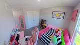 1038 Stoneleigh Road - Photo 62