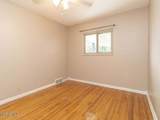 2917 Shoreland Avenue - Photo 28