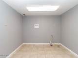 2917 Shoreland Avenue - Photo 39