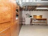 2917 Shoreland Avenue - Photo 41