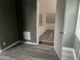 913 Berry Street - Photo 10