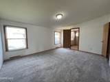 930 Broadway Street - Photo 18