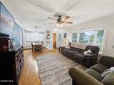 3248 Radford Drive - Photo 3